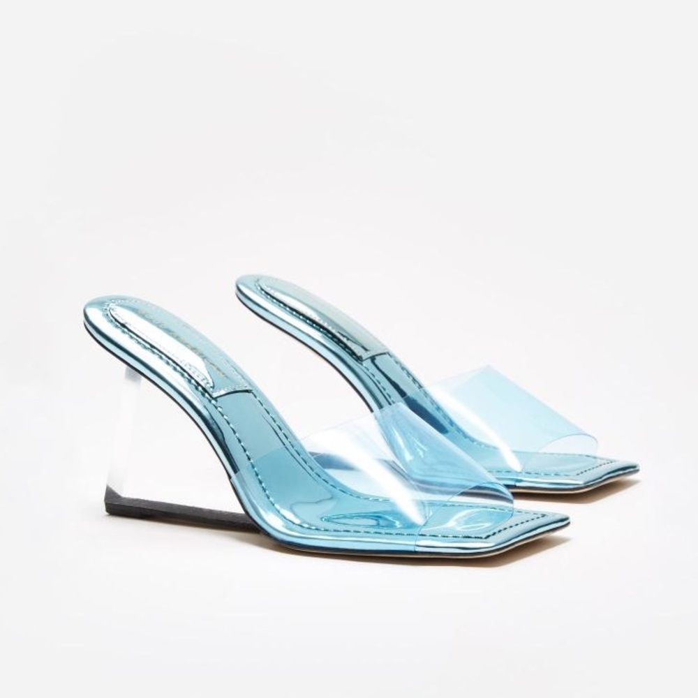 GOOD AMERICAN NWOB CINDER F*ING RELLA CLEAR WEDGE SQUARE TOE SANDAL